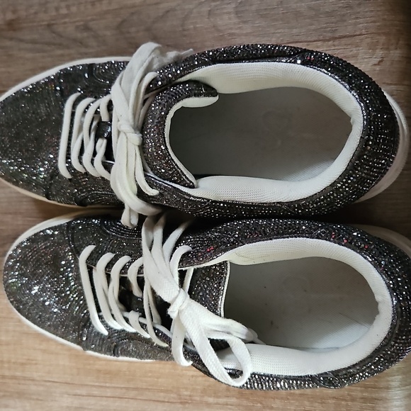 Sparkling Silver Women's Jessica Simpson Sneakers 9.5 - Picture 4 of 4
